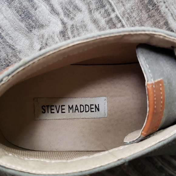 Steve Madden "Bbaden" chukka boots - Picture 5 of 6